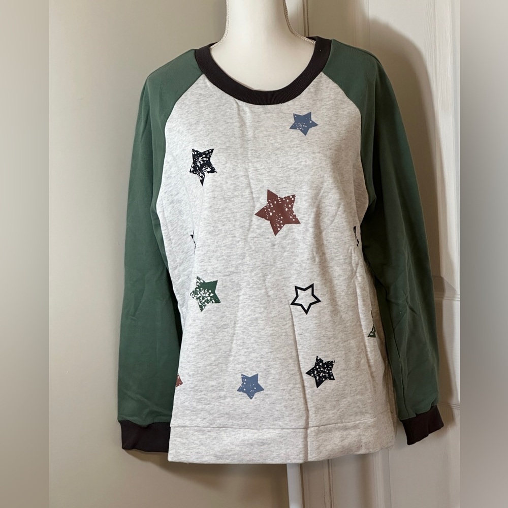 NWT Hem & Thread sweatshirt.